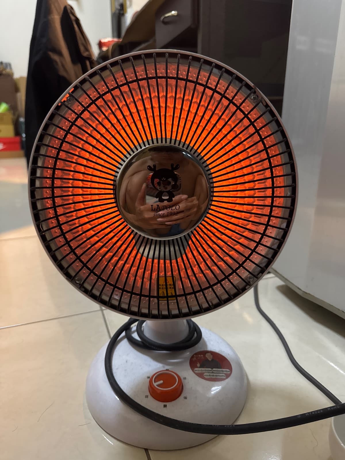 冬天必備!小太陽(有傾倒斷電保護)